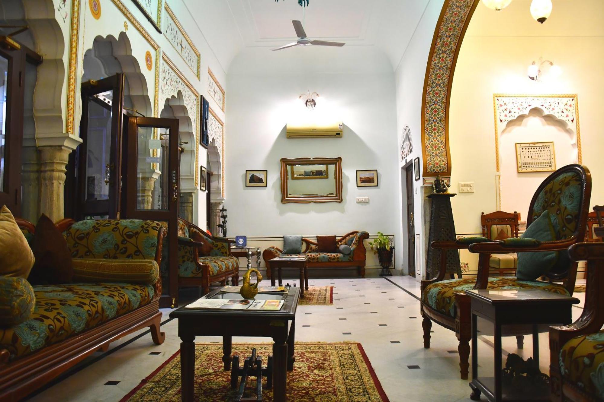 ג'איפור Khandela Haveli - A Boutique Heritage Hotel מראה חיצוני תמונה