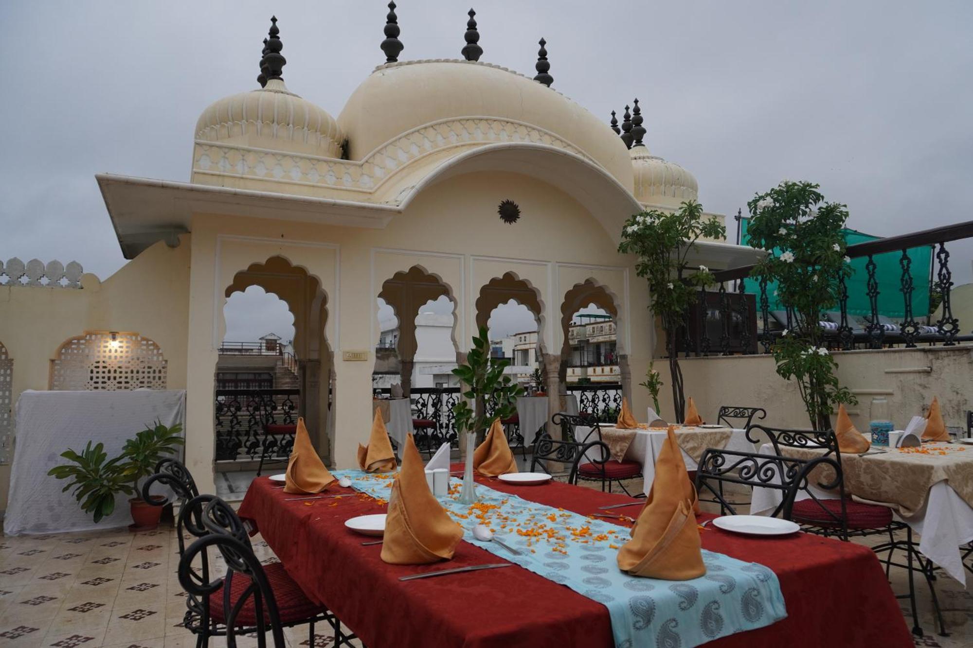 ג'איפור Khandela Haveli - A Boutique Heritage Hotel מראה חיצוני תמונה