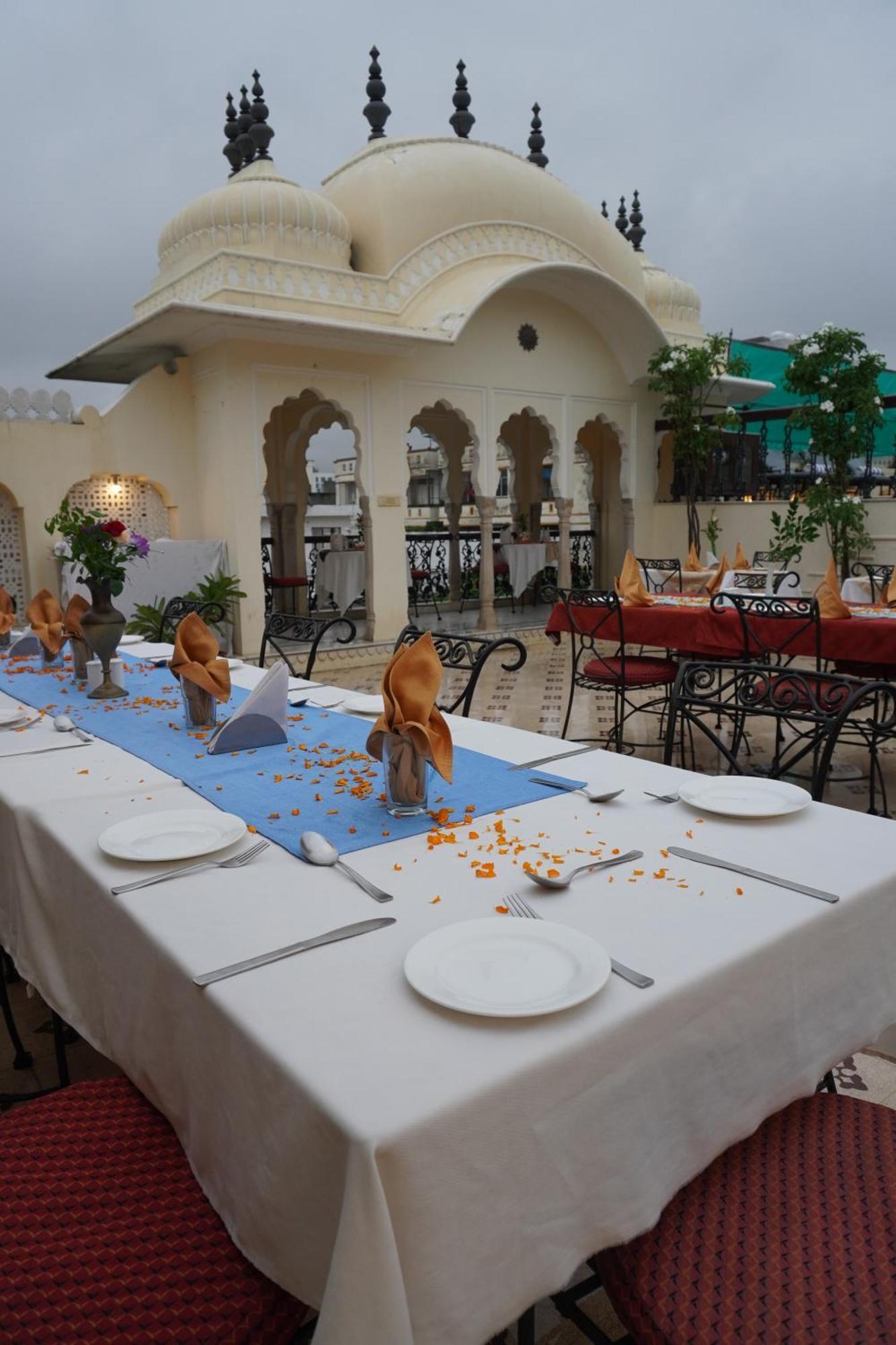 ג'איפור Khandela Haveli - A Boutique Heritage Hotel מראה חיצוני תמונה