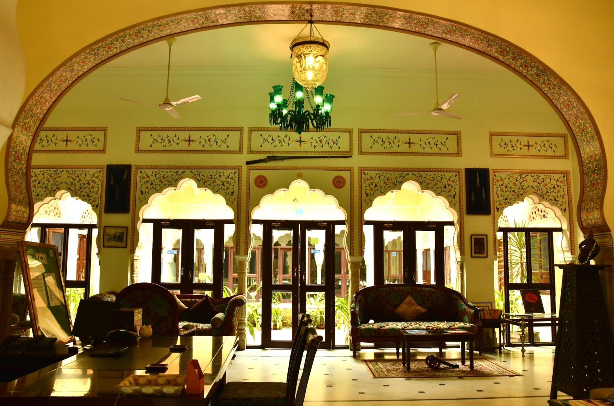 ג'איפור Khandela Haveli - A Boutique Heritage Hotel מראה חיצוני תמונה