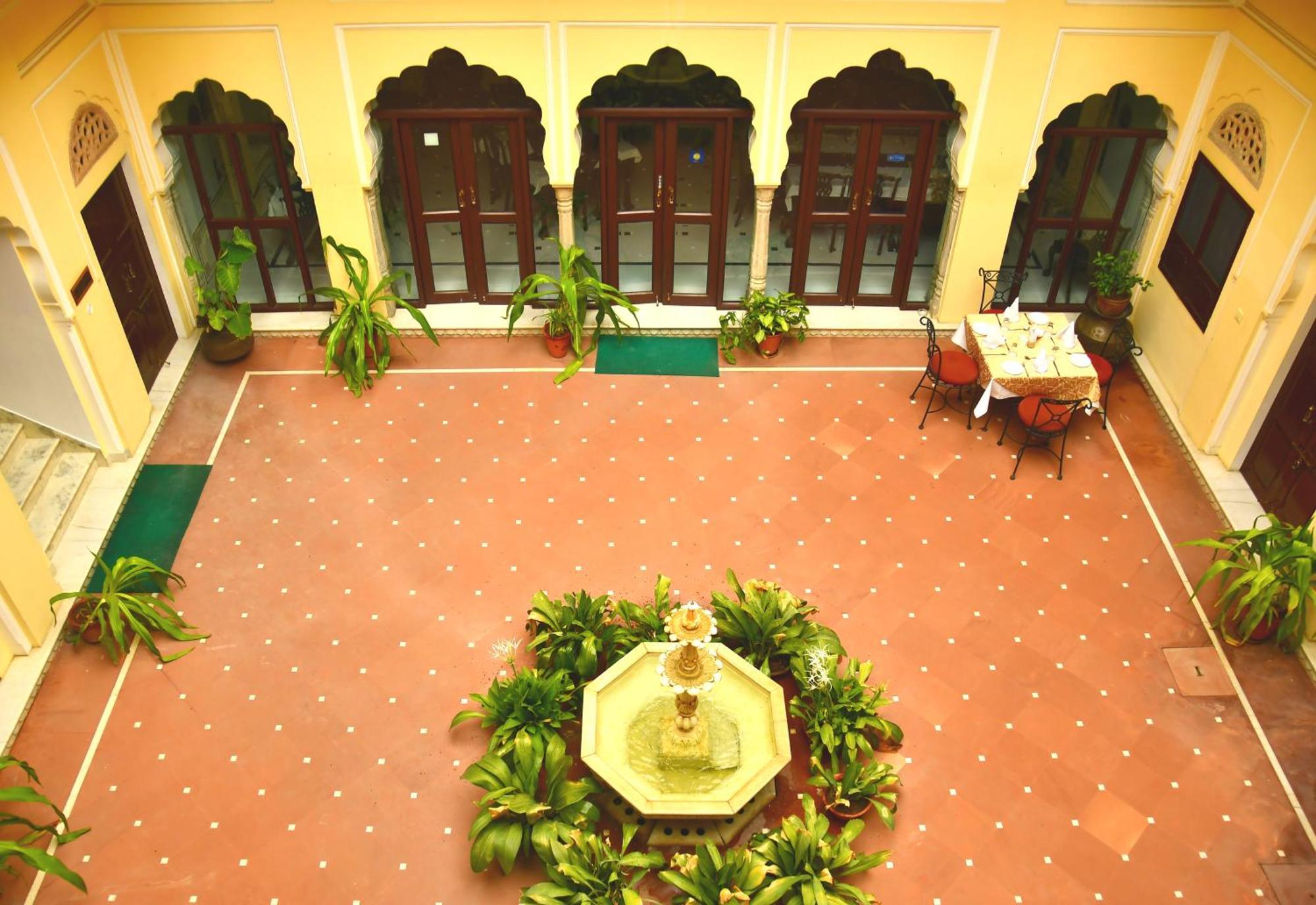 ג'איפור Khandela Haveli - A Boutique Heritage Hotel מראה חיצוני תמונה