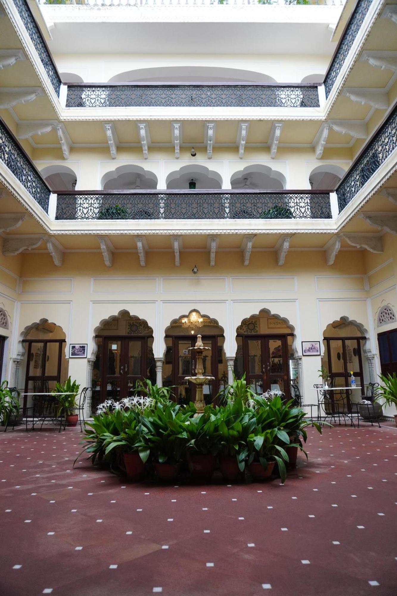 ג'איפור Khandela Haveli - A Boutique Heritage Hotel מראה חיצוני תמונה